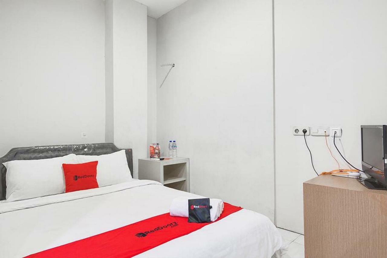 Reddoorz At Siwalankerto Surabaya Hotel Luaran gambar